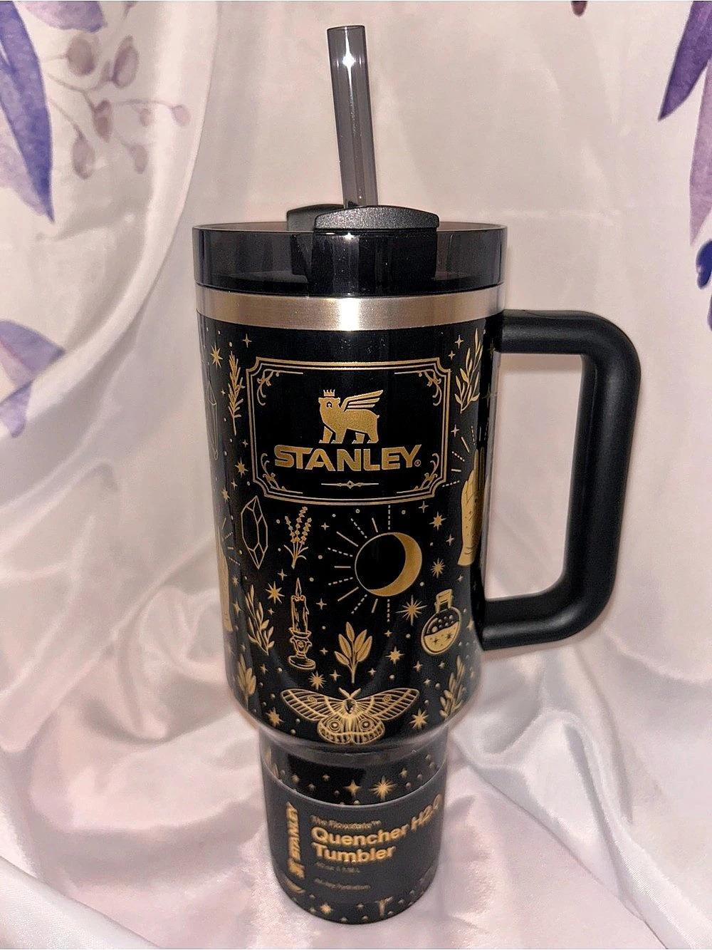 Stanley Halloween Quencher Tumbler 40 oz Black Magic